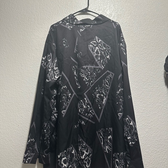 Men’s Vintage style Stylish Black and Gray Graphic Shirt Jacket new without tags - Picture 11 of 14